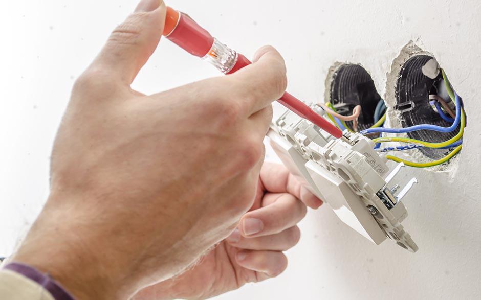 cherche électricien pas cher Dammartin-en-Goële